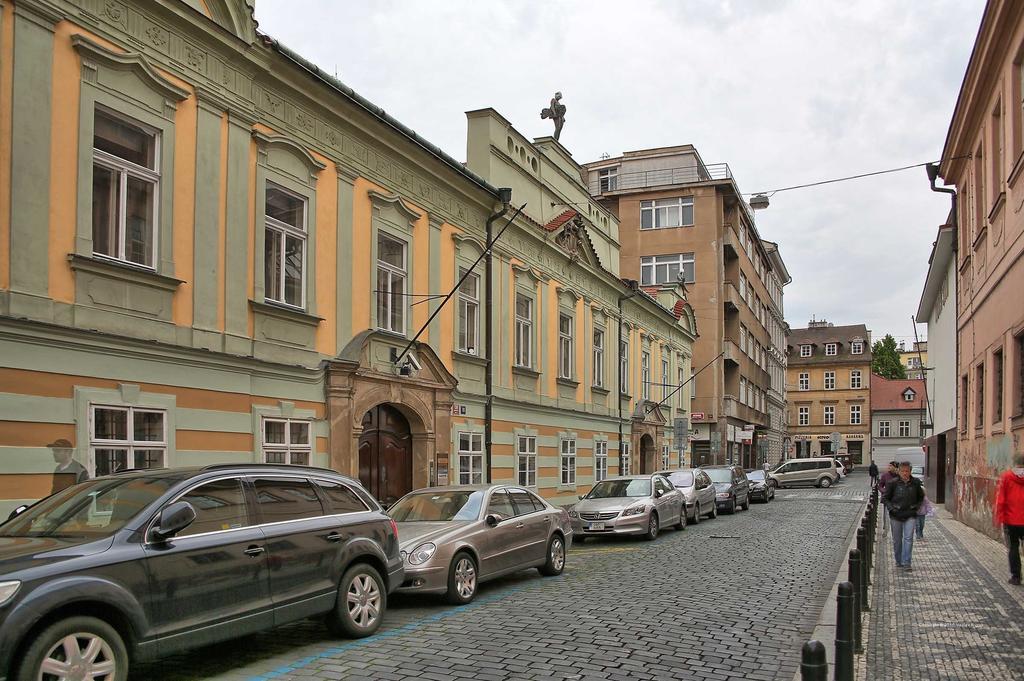 Apartments Vorsilska Praga Esterno foto